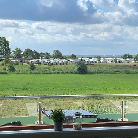 Mit Blick, Witte Hus Apartamento Rettin